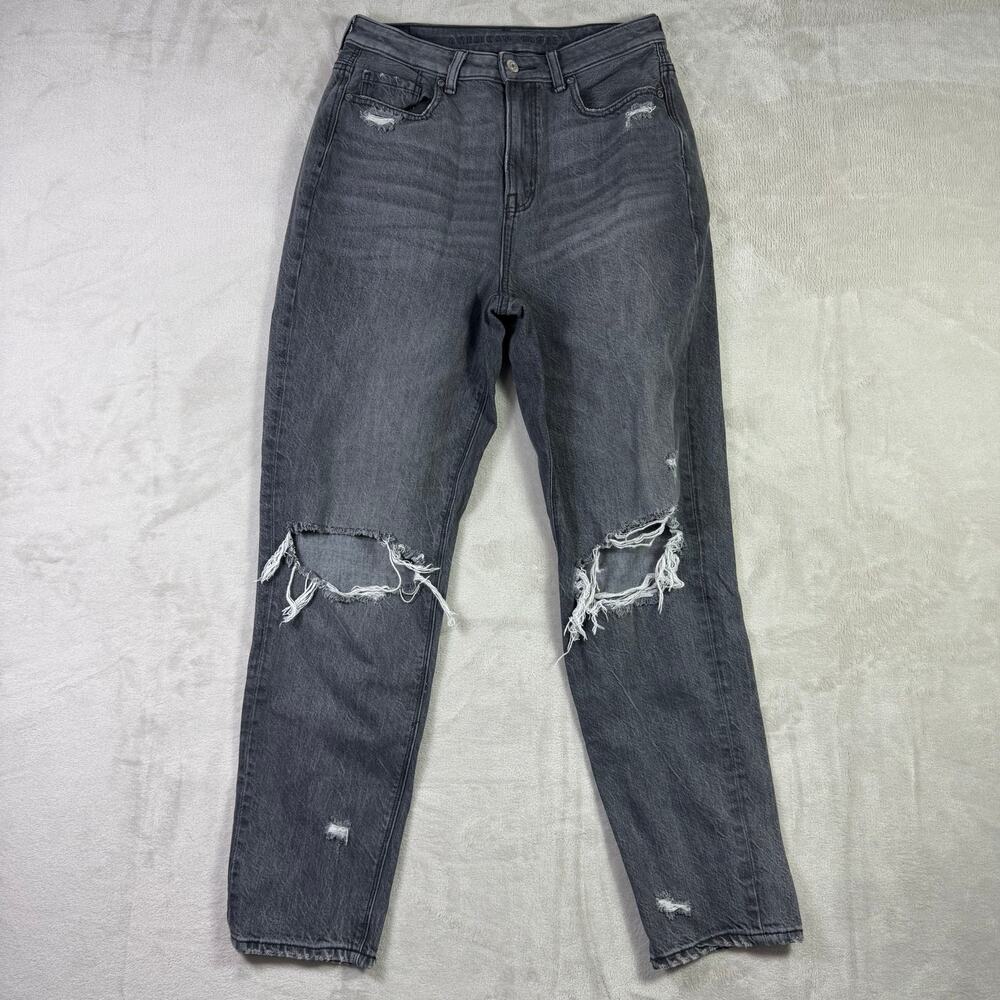 American Eagle Curvy Hi Rise Mom Jeans Gray Distressed Women’s Size 4